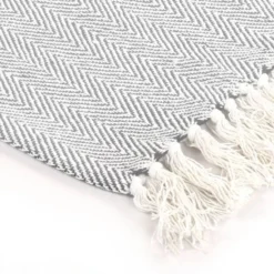 Couverture Coton à Chevrons 220 X 250 Cm Gris 13 Couverture Coton à Chevrons 220 X 250 Cm Gris -Lit Magique Soldes Magasin couverture coton a chevrons 220 x 250 cm gris 3666722512244 606444