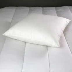 DODO Oreiller Entretien Facile Microfibre - 100% Polyester High Technologie - 60 X 60 Cm - Blanc -Lit Magique Soldes Magasin dodo oreiller entretien facile microfibre 100 polyester high technologie 60 x 60 cm blanc 3307418373120 427274